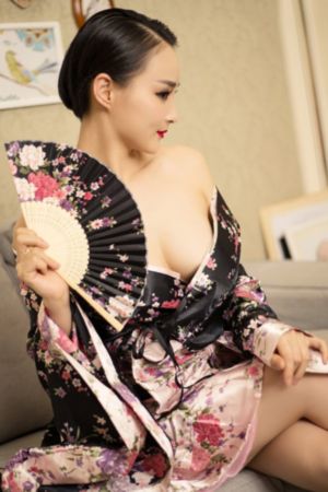 А天堂WWW在线忘忧草_1080PHD在线观看