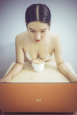 对白刺激肉麻粗话av_1080P电影完整版